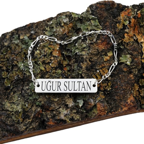 Gümüş Plaka İsimli Bileklik