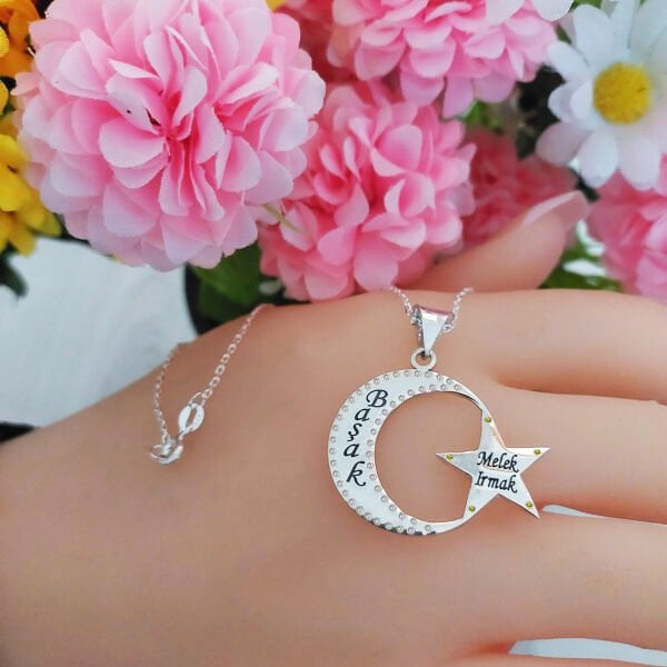 Gümüş Taşlı Ay Yıldızlı İsimli Kolye