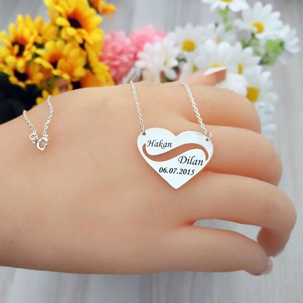Gümüş Kalpli Tasarım Sonsuzluk İsimli Kolye