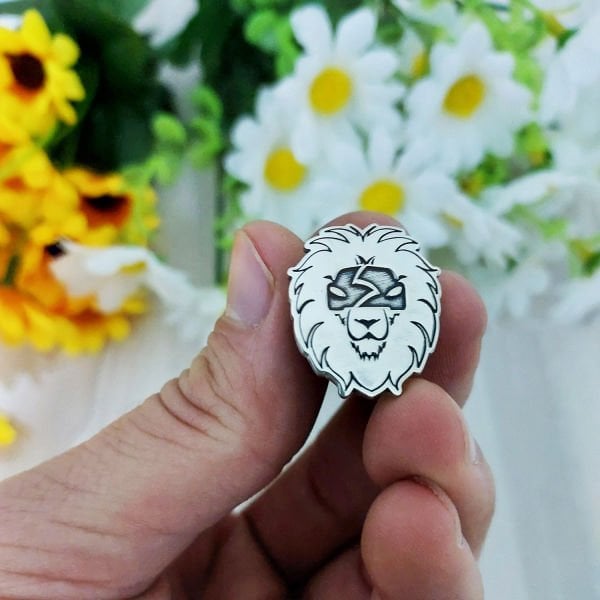 Gümüş Özel Tasarım Firma Logolu Rozet