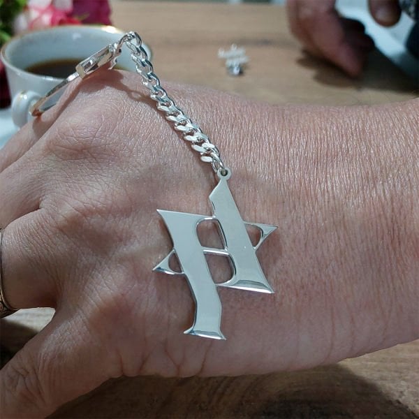 Gümüş Kişiye Özel Tasarım Harfli Anahtarlık