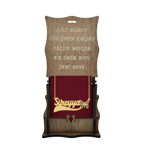 Gümüş Kelebek Figürlü İsimli Kolye