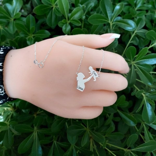 Gümüş Özel Tasarım Anne Bebek İsimli Kolye
