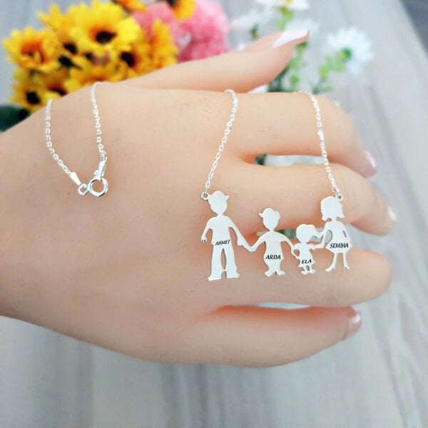 Gümüş Anne Baba Çocuk Tasarımlı İsimli Kolye
