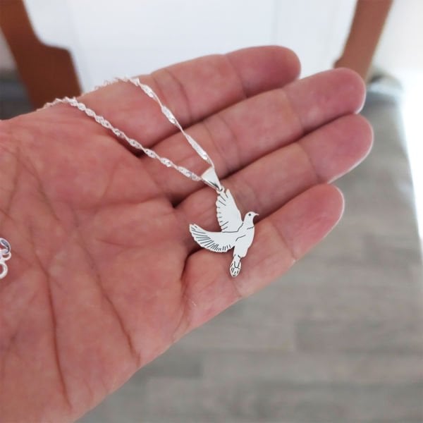 Gümüş Kuş Tasarımlı Kolye
