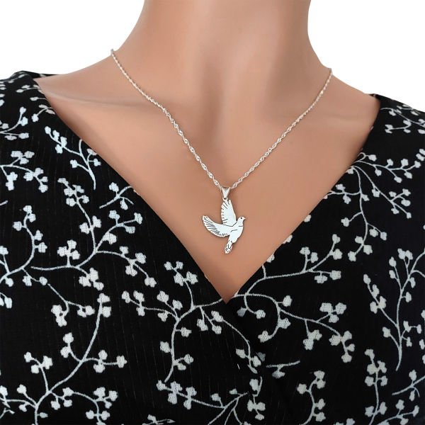 Gümüş Kuş Tasarımlı Kolye