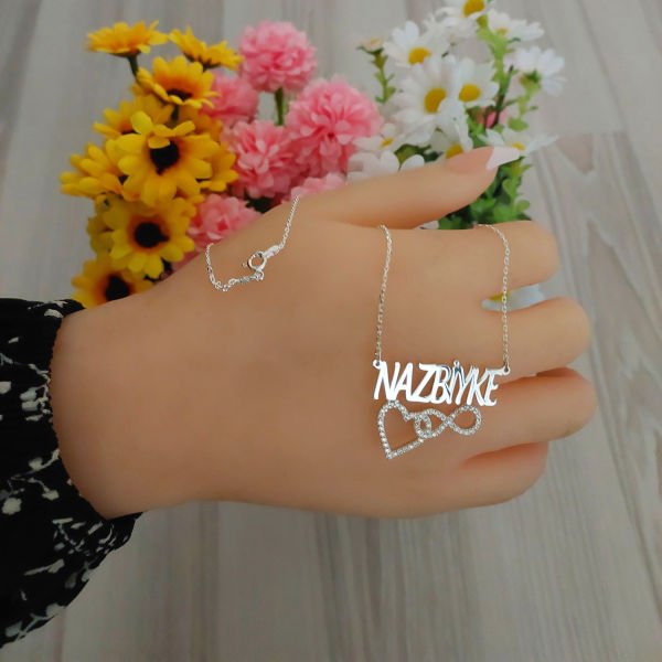 Gümüş İsimli Sonsuzluk Kalpli Kolye