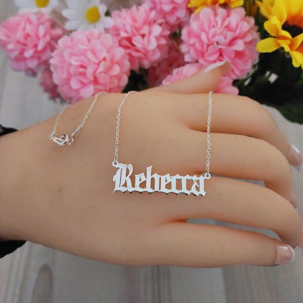 Gümüş Özel Tasarım Tek İsimli Kolye