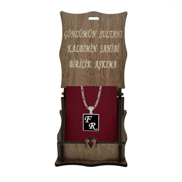 Gümüş İsimli Madalyon Kolye