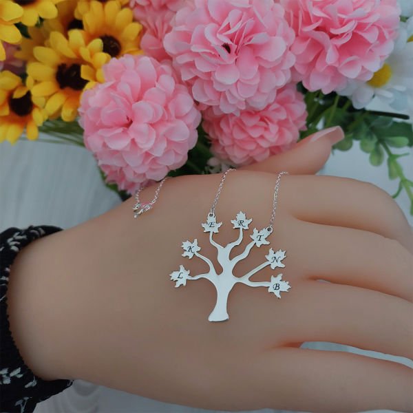 Gümüş Özel Tasarım Soy Ağacı Harfli Kolye