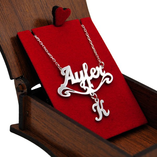 Gümüş Harf Sallantılı İsimli Kolye