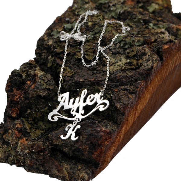 Gümüş Harf Sallantılı İsimli Kolye