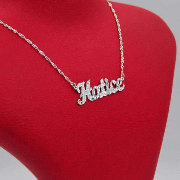 Gümüş Kalemli Tasarım İsimli Kolye