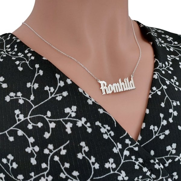 Gümüş Özel Tasarım İsimli Kolye