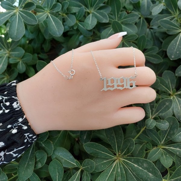 Gümüş Özel Tasarım Rakamlı Kolye