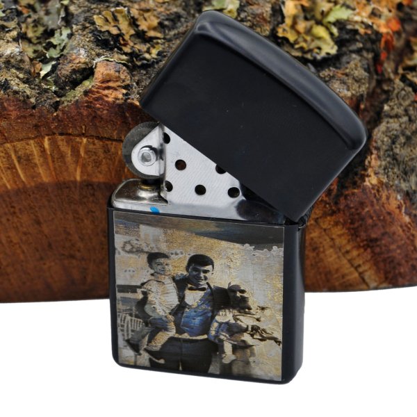 Metal Kişiye Özel Resimli İsimli Siyah Çakmak