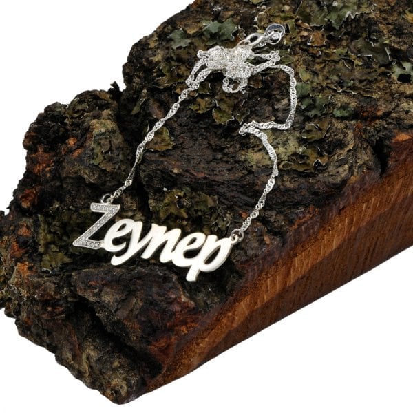 Gümüş Baş Harf Taşlı İsimli Kolye