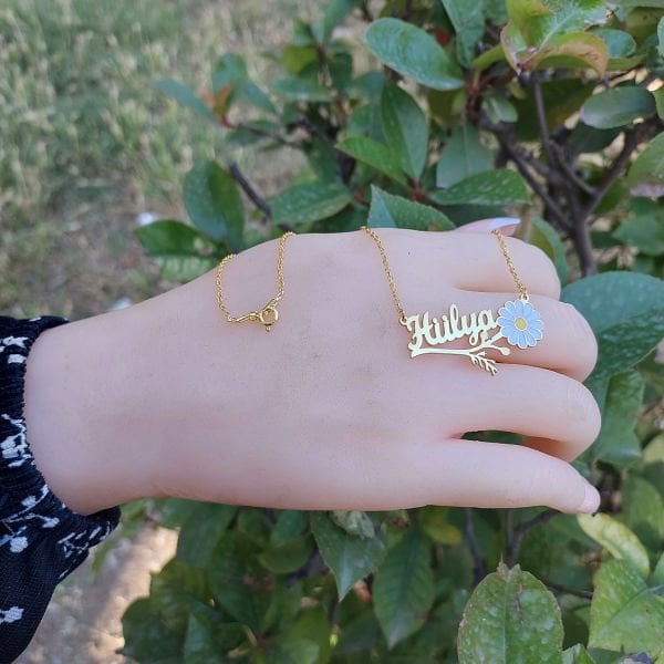 14, 22 Ayar Altın Papatya İsimli Kolye