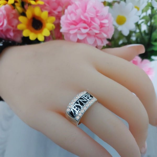 Gümüş Özel Tasarım Taşlı Mineli İsimli Yüzük