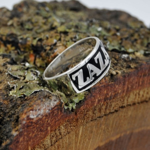 Gümüş Kişiye Özel Tasarım Mineli İsimli Yüzük