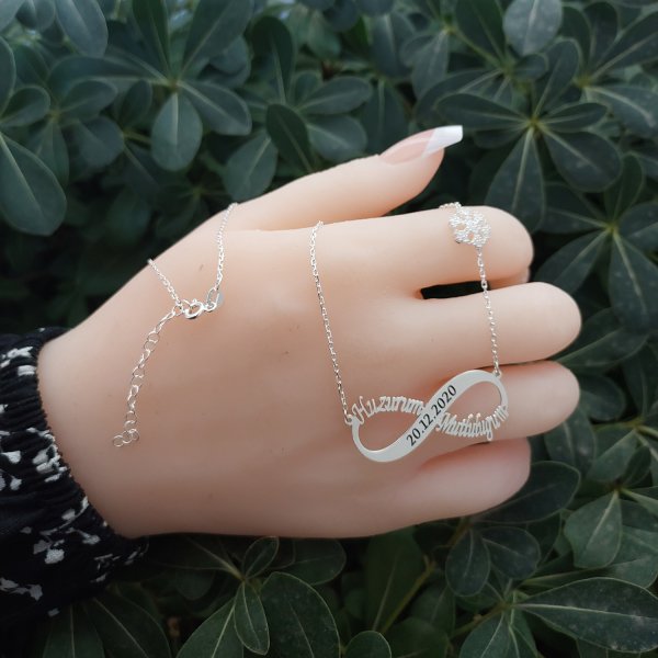 Gümüş Kartanesi Sonsuzluk İsimli Kolye