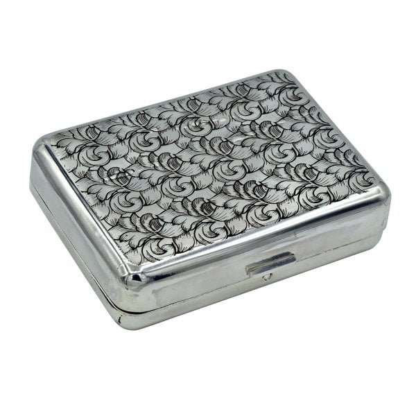 Gümüş İsimli Tütün Tabakası