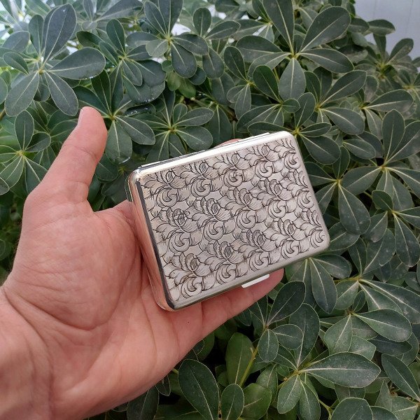 Gümüş İsimli Tütün Tabakası