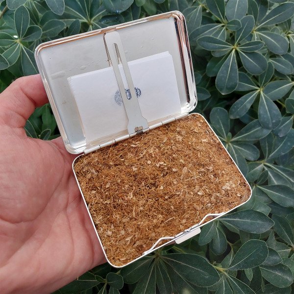 Gümüş İsimli Tütün Tabakası