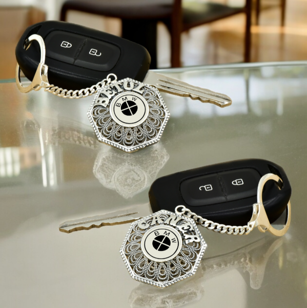 Gümüş BMW Logolu Telkari İsimli Anahtarlık