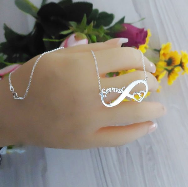 Gümüş Kişiye Özel Sonsuzluk İsimli Kolye
