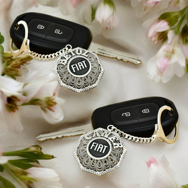 Gümüş Fiat Logolu Telkari İsimli Anahtarlık