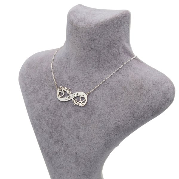 Gümüş Kalpli Sonsuzluk İsimli Kolye