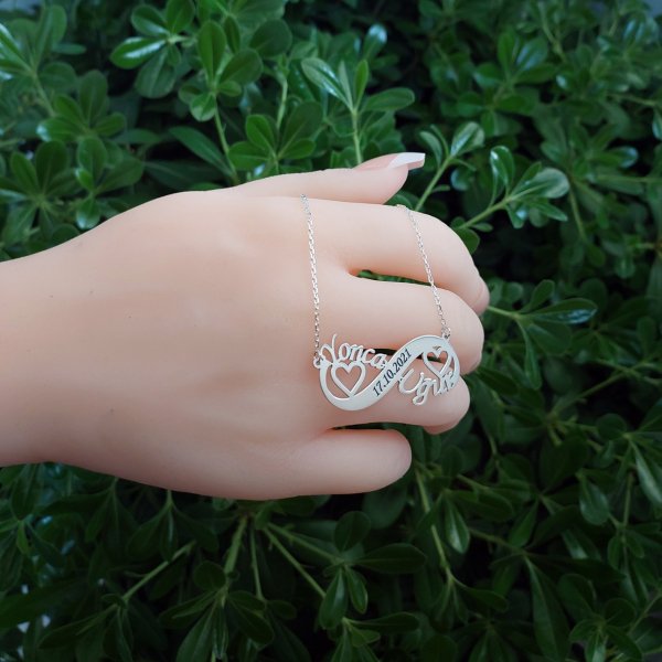 Gümüş Kalpli Sonsuzluk İsimli Kolye