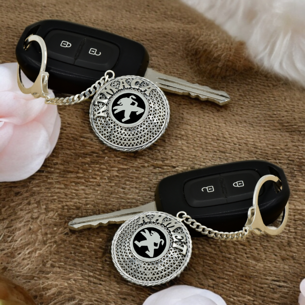 Gümüş Peugeot Logolu Telkari İsimli Anahtarlık
