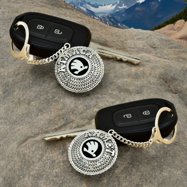Gümüş Skoda Logolu Telkari İsimli Anahtarlık