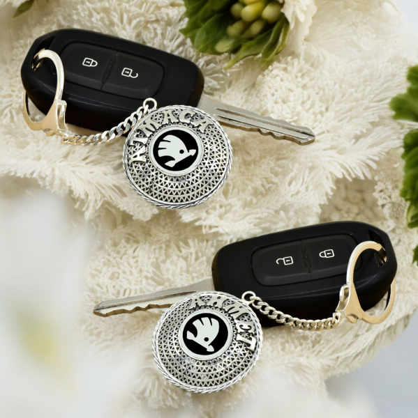 Gümüş Skoda Logolu Telkari İsimli Anahtarlık