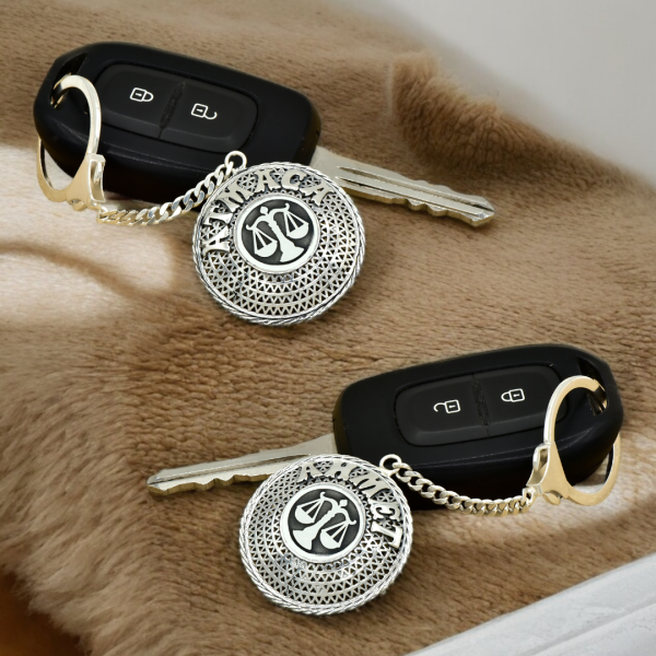 Gümüş Adalet Terazi Logolu Telkari İsimli Anahtarlık