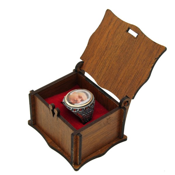 Gümüş Özel Tasarım Mineli Resimli Erkek Yüzük