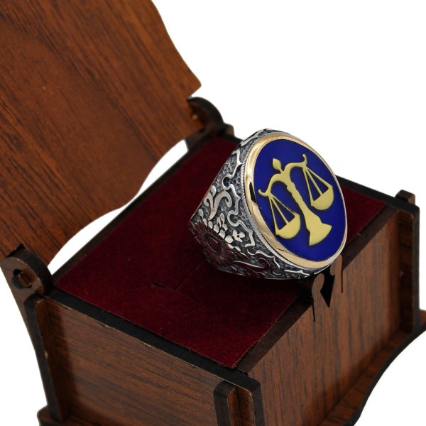 Gümüş Özel Tasarım Adalet Terazisi Erkek Yüzük