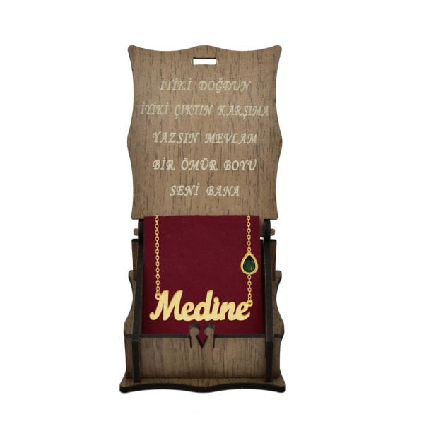 Gümüş Damla Yeşil Taşlı İsimli Kolye