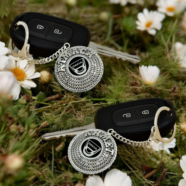 Gümüş Dacıa Armalı Telkari İsimli Anahtarlık