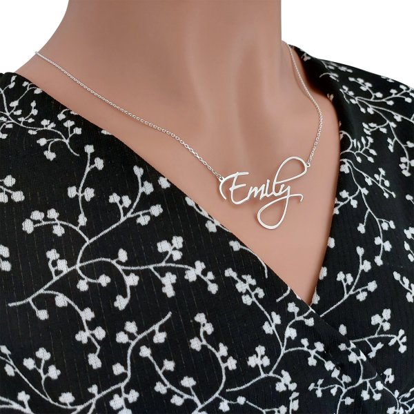 Gümüş El Yazısı İsimli Kolye