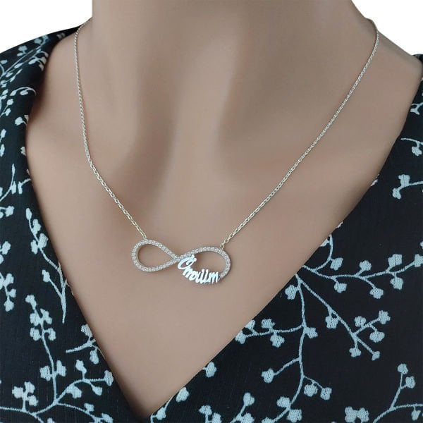 Gümüş Taşlı Sonsuzluk Tek İsimli Kolye