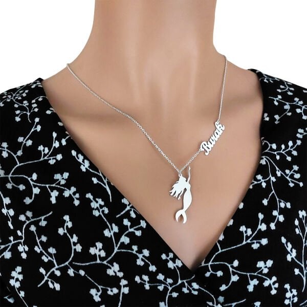 Gümüş Deniz Kızı İsimli Kolye