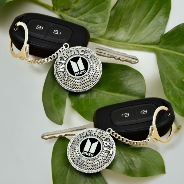 Gümüş Isuzu Armalı Telkari İsimli Anahtarlık