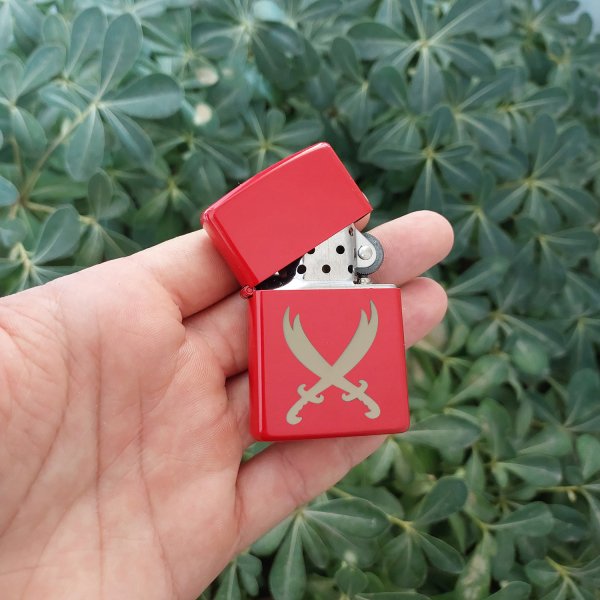 Metal Kılıçlı İsimli Çakmak