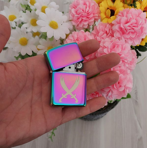 Metal Kılıçlı İsimli Çakmak