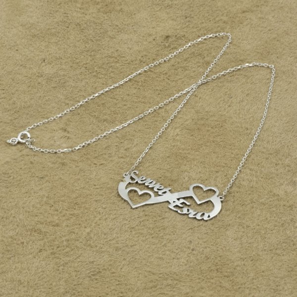 Gümüş Sonsuzluk Kalpli İsimli Kolye