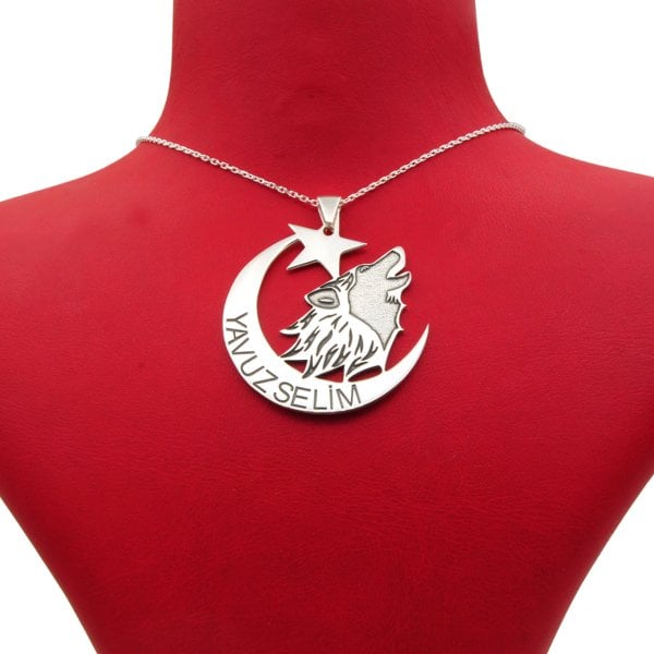 Gümüş Ay Yıldız Kurtlu İsimli Kolye