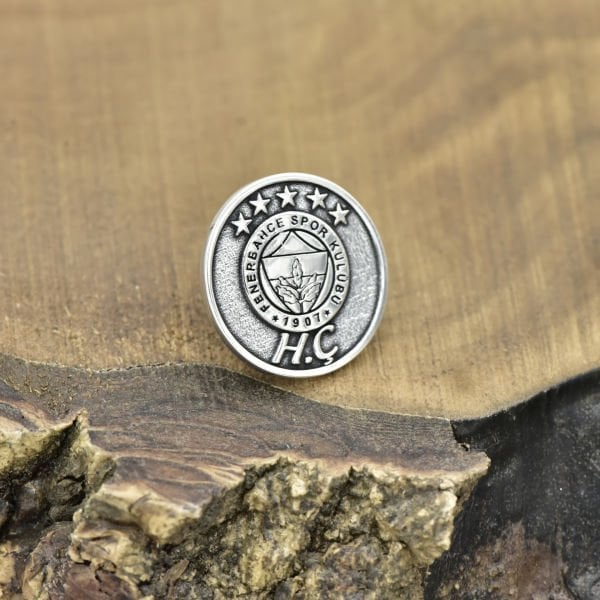 Gümüş İsimli Fenerbahçe Rozeti